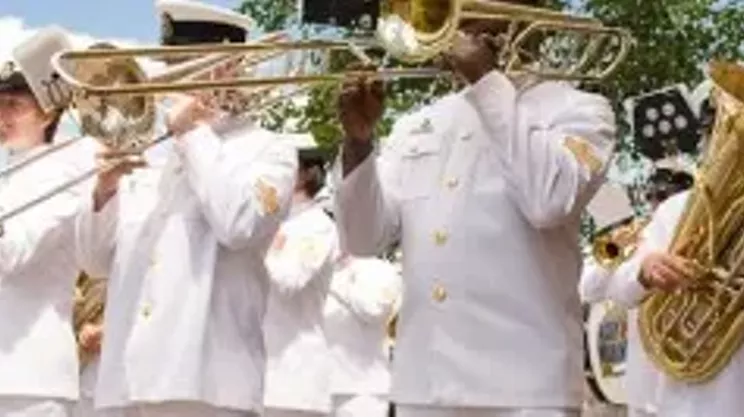 Image: A Beary Merry Christmas with The Stadacona Band