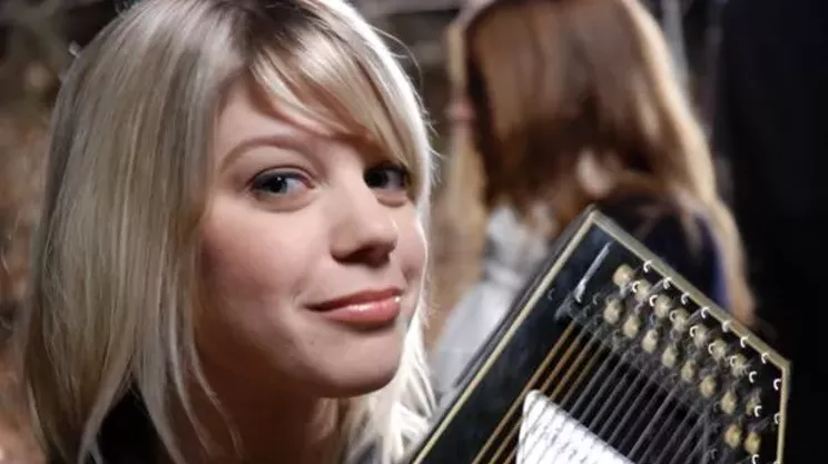 Image: Basia Bulat with Owen Pallett (Final Fantasy)