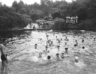 Image: Hit the Decks II: A Pool Jam
