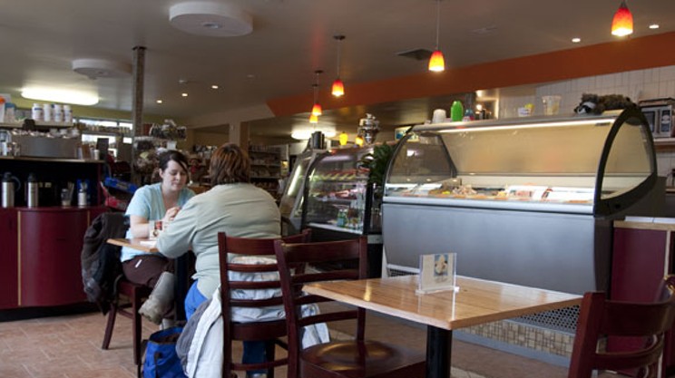 Humani-T Cafe, north end