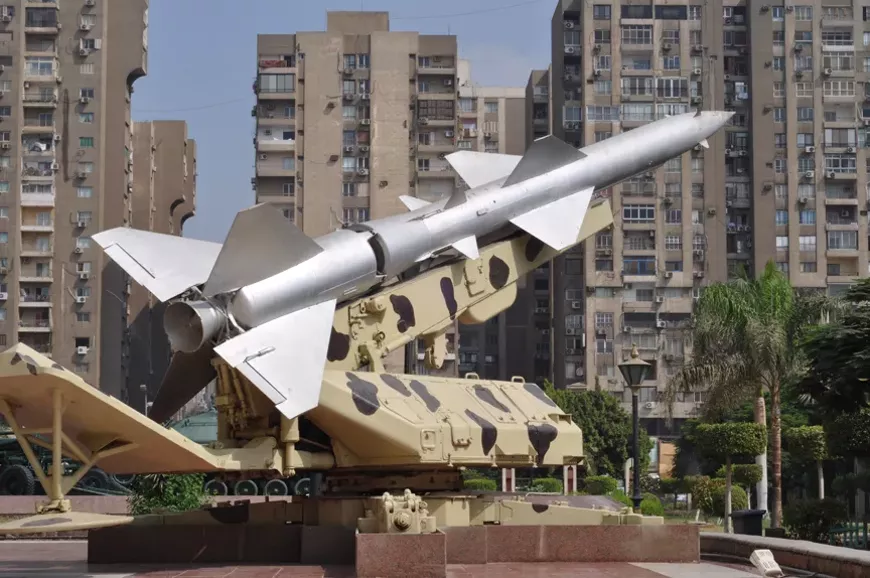Image: Dick Averns, October 1973 War Panorama (Cairo), 2009 (photo courtesy of the artist).