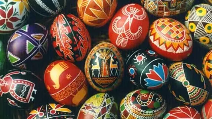 Image: Make Ukrainian Easter Eggs