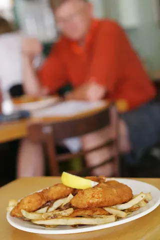 Image: Phil's Seafood