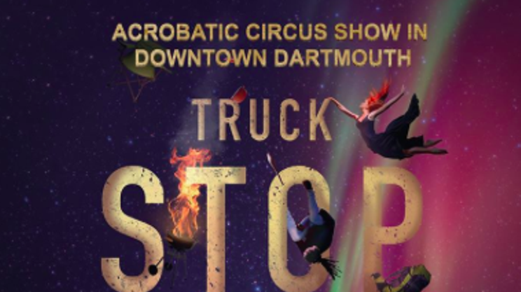 Image: Machine de Cirque Acrobatic Circus Show