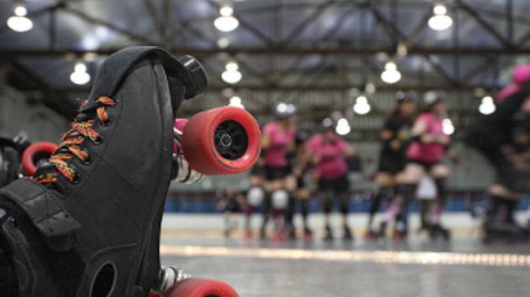 Image: Roller Derby learn-to-skate session