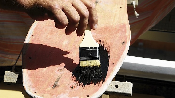 Broken Deck Show features art made from busted skateboards