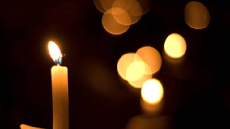 Image: Candlelight vigil