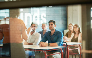 Image: Immigrant Women Entrepreneur Showcase Pitch Competition