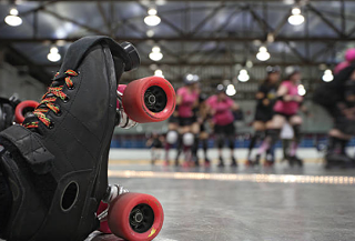 Image: Roller derby: Dockyard Brawlers vs. Tar City Rollers