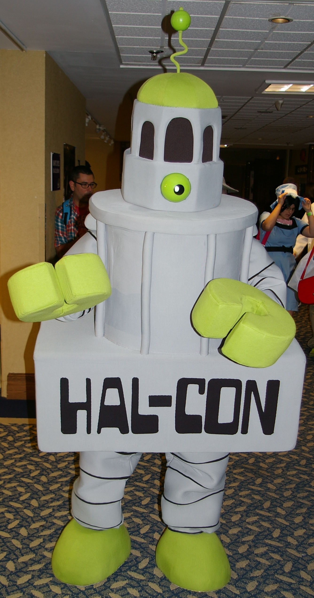 A day at Hal-Con
