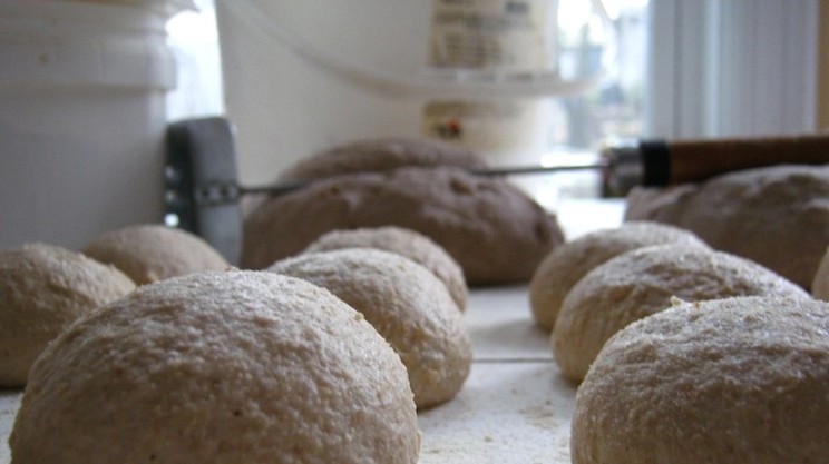 Gold Island Bakery starts fall bread subsciption service