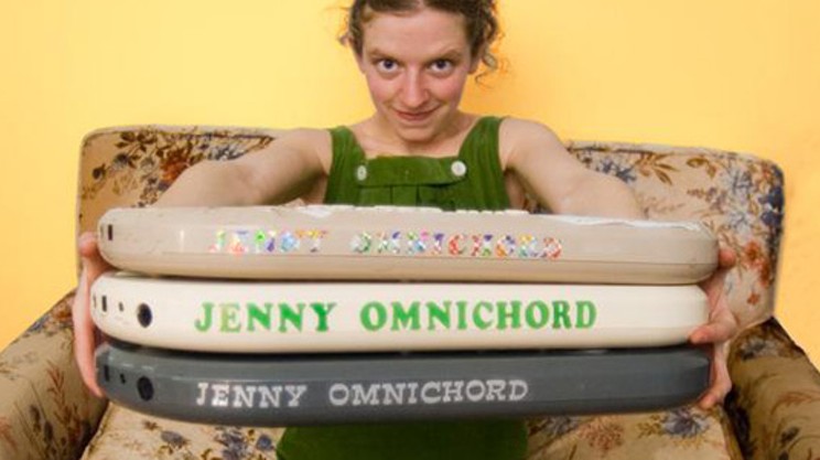 Jenny Omnichord and Wax Mannequin say bye-bye babies