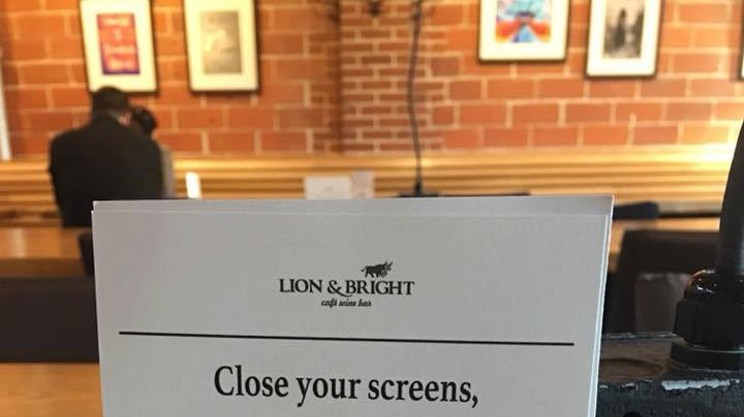 Lion &amp; Bright asks customers to close laptops in the evenings