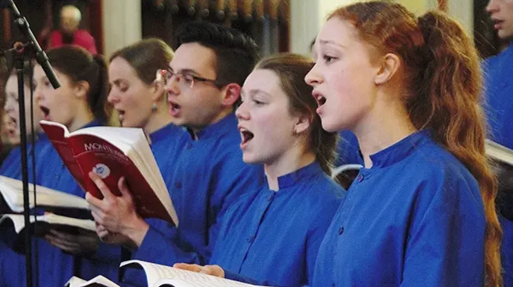 Image: The King's Chapel Choir's heavy splash of eternal