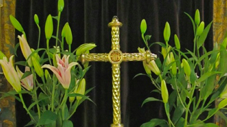 Updated: Antique cross RETURNED to King's